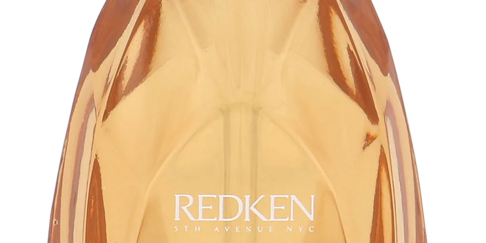 První pomoc pro suché vlasy