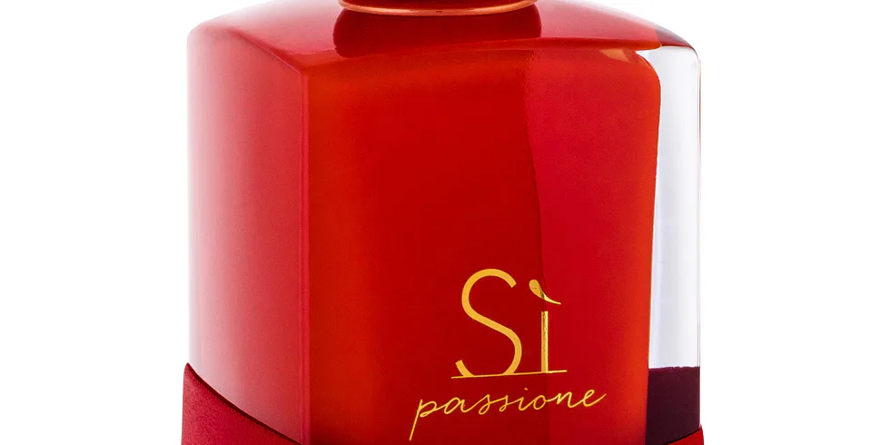 Giorgio Armani Sì Passione Red Maestro - Jedinečnost v červeném